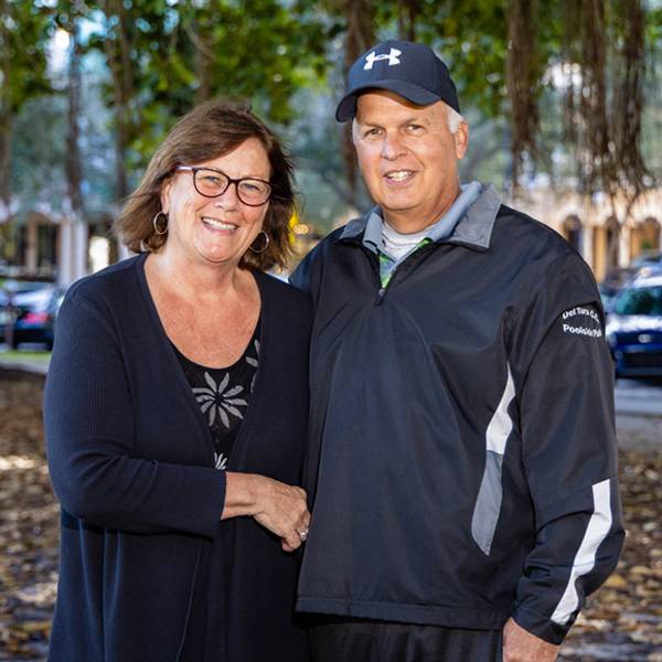 Donald VanderVeen and Kathleen VanderVeen